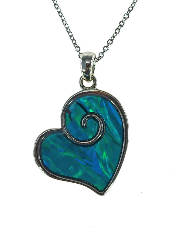 PAUA SHELL PENDANT BOXED