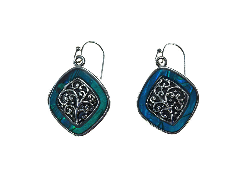 PAUA SHELL EARRING BOXED