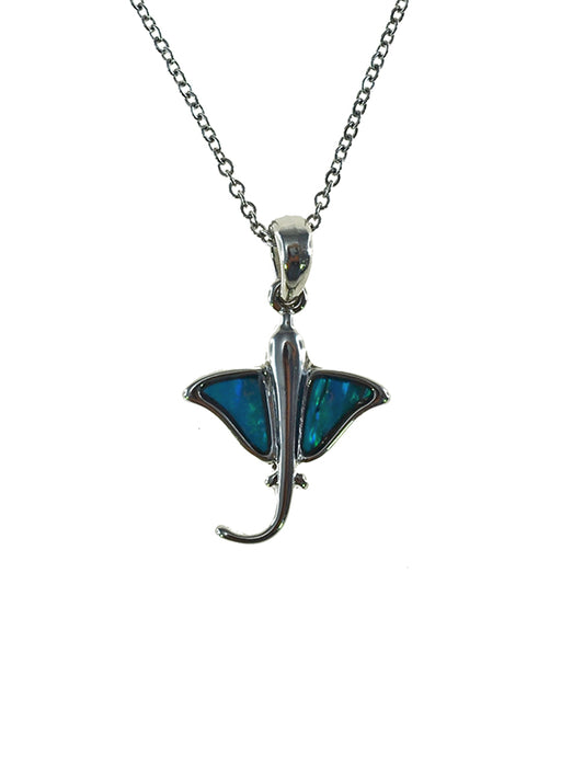 PAUA SHELL PENDANT BOXED