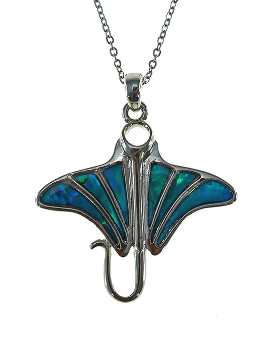 PAUA SHELL PENDANT BOXED