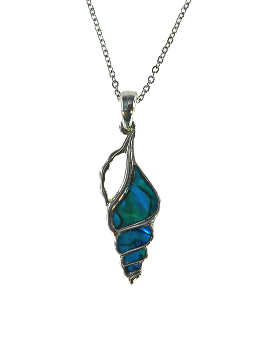 PAUA SHELL PENDANT BOXED