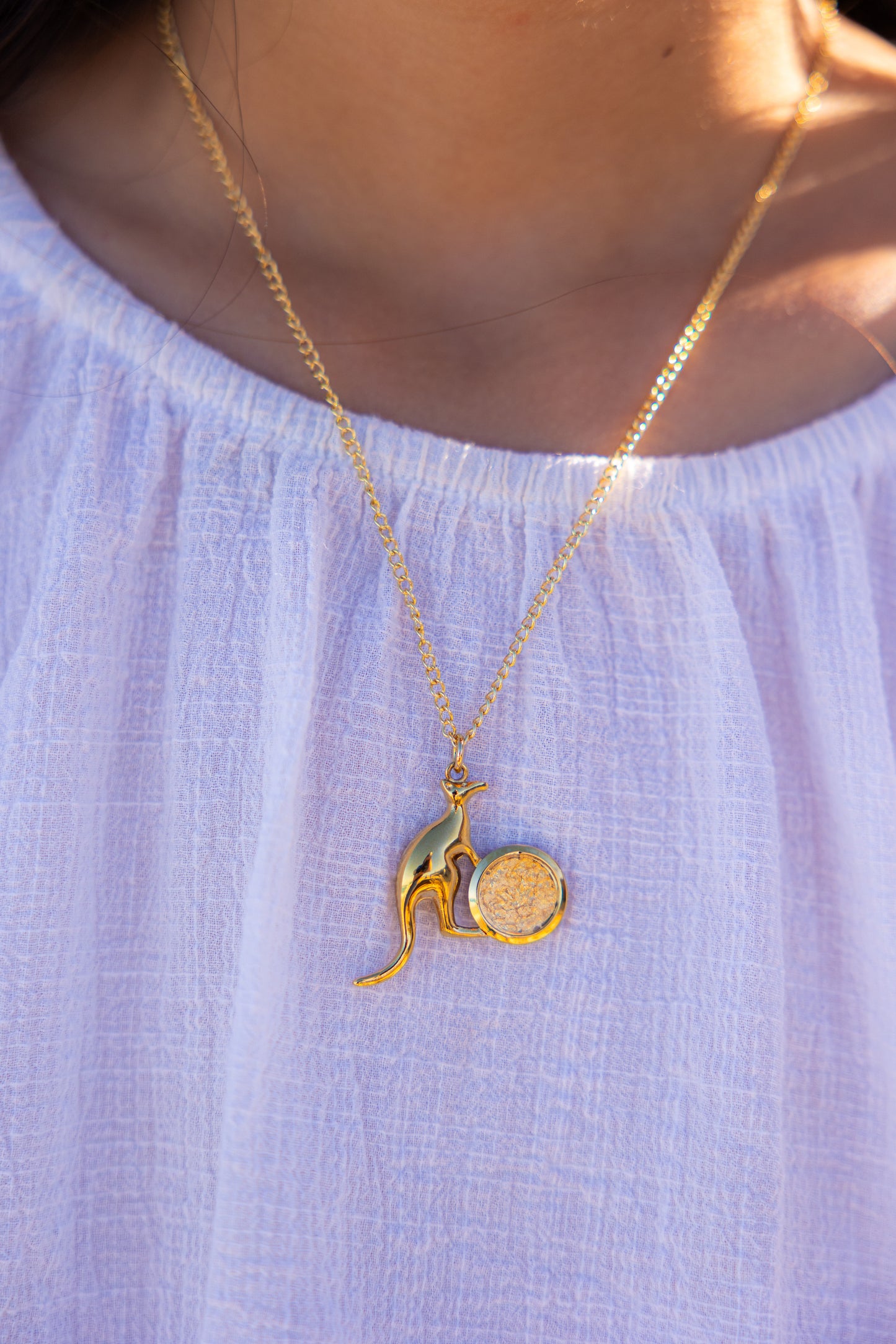 Kangaroo Gold Leaf Pendant