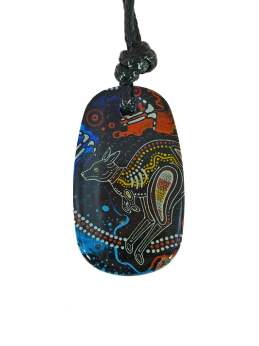 Chern'ee - Kangaroo Pouch