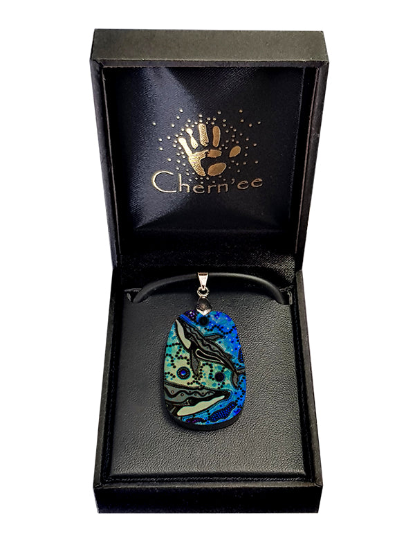 Chern'ee - Big Fin Yuan Thirrin Whale
