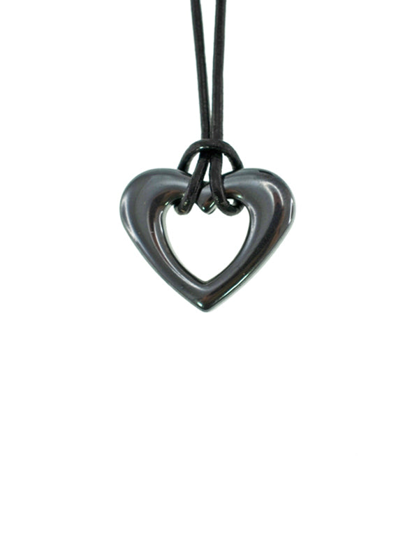 IRON ORE SMALL HEART PENDANT